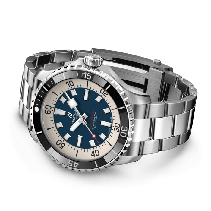 a17376211c1a1-superocean-automatic-44-rolled-up.png