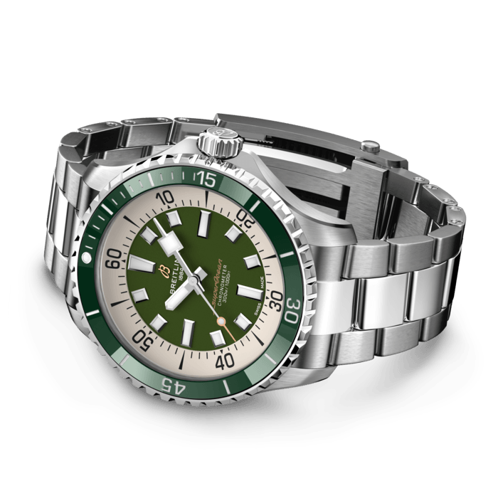 a17376a31l1a1-superocean-automatic-44-rolled-up.png