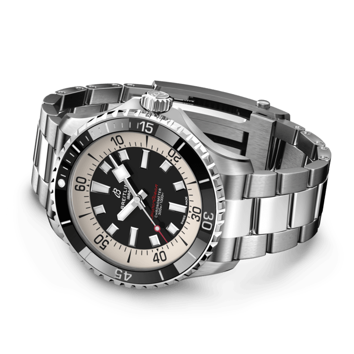a17376211b1a1-superocean-automatic-44-rolled-up.png