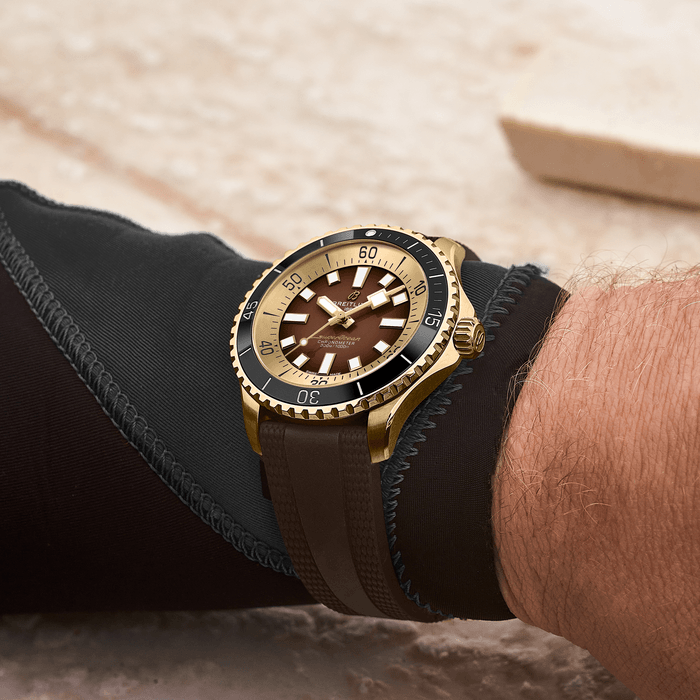 n17376201q1s1-superocean-automatic-44-on-wrist.png