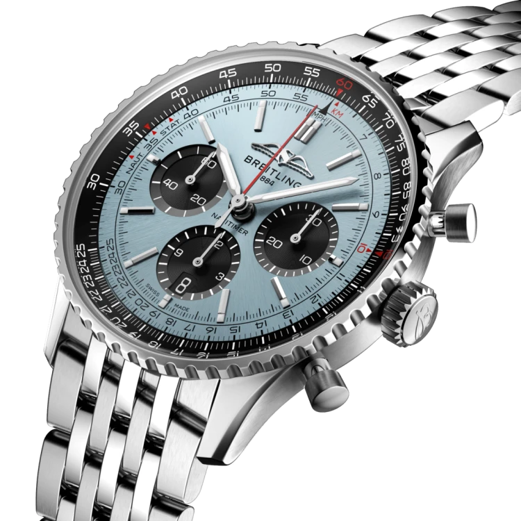 ab0138241c1a1-navitimer-b01-chronograph-43-three-quarter.png