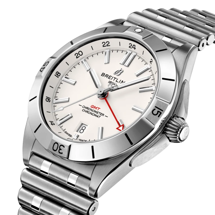 a32398101a1a1-chronomat-automatic-gmt-40-three-quarter.png