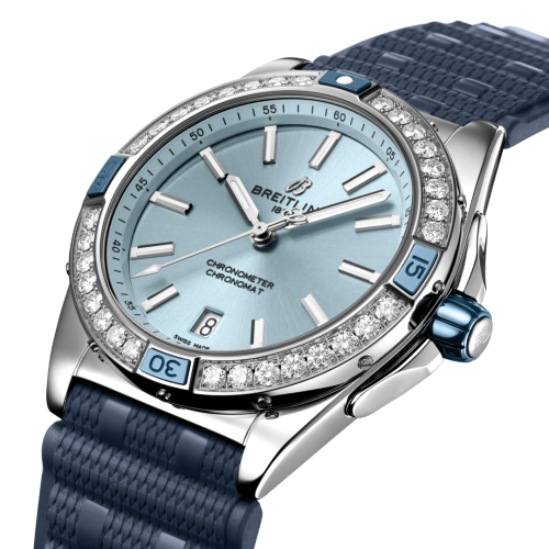 a17356531c1s1-super-chronomat-automatic-38-three-quarter.png