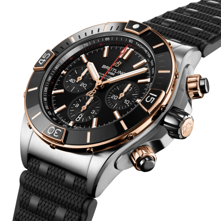 ub0136251b1s1-super-chronomat-b01-44-three-quarter.png