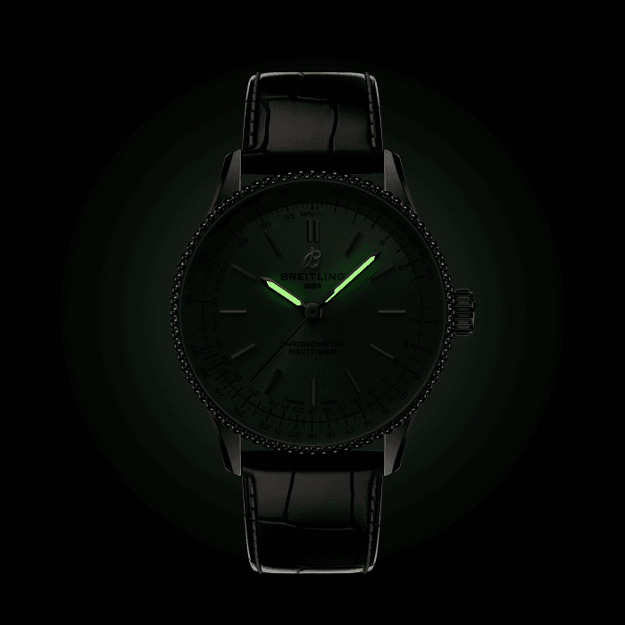 a17327361l1p1-navitimer-automatic-36-lumes.png