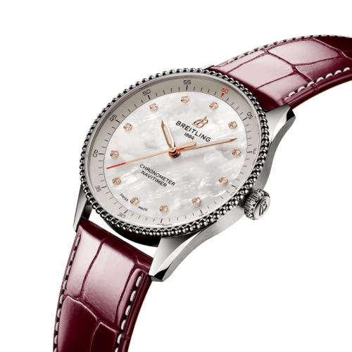 a77320e61a2p2-navitimer-32-three-quarter-2.png