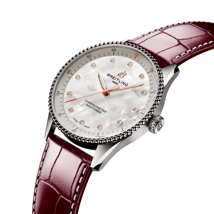 a77320e61a2p2-navitimer-32-three-quarter-2.png