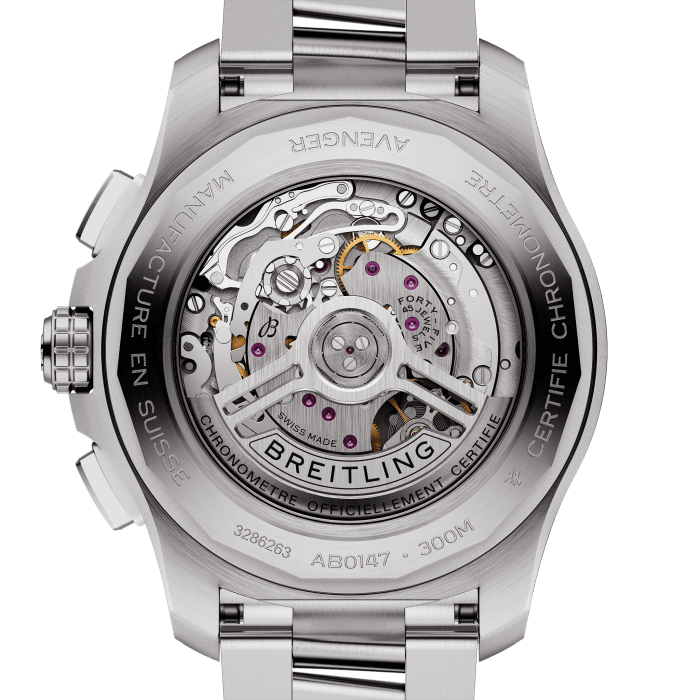 ab0147101c1a1-avenger-b01-chronograph-44-back.png