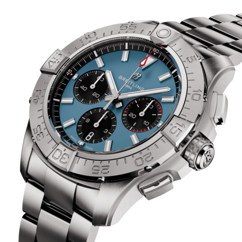 ab0147101c1a1-avenger-b01-chronograph-44-three-quarter.png