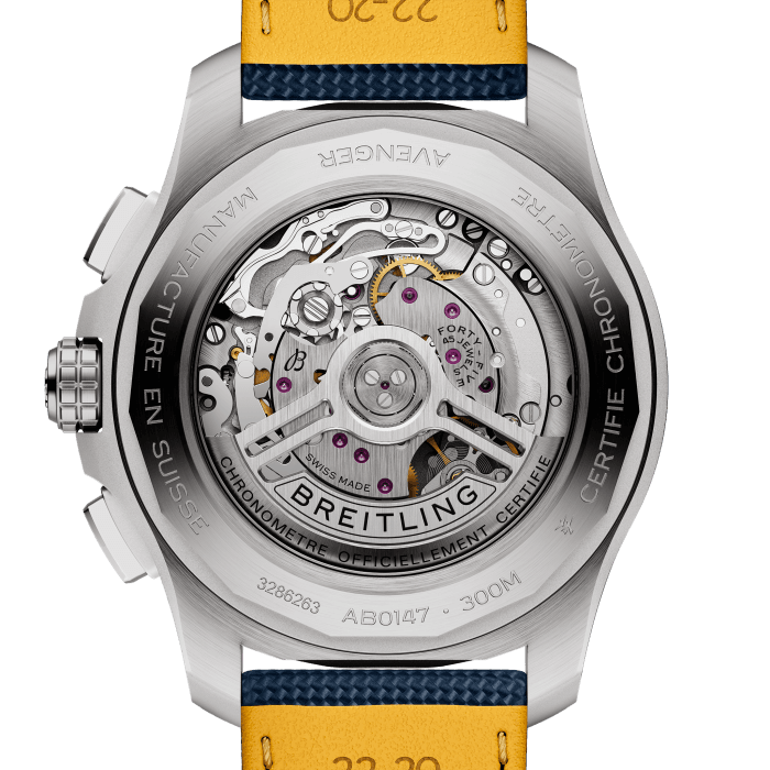 ab0147101c1x1-avenger-b01-chronograph-44-back.png