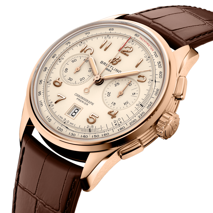 rb0145371g1p2-avenger-b01-chronograph-42-three-quarter.png