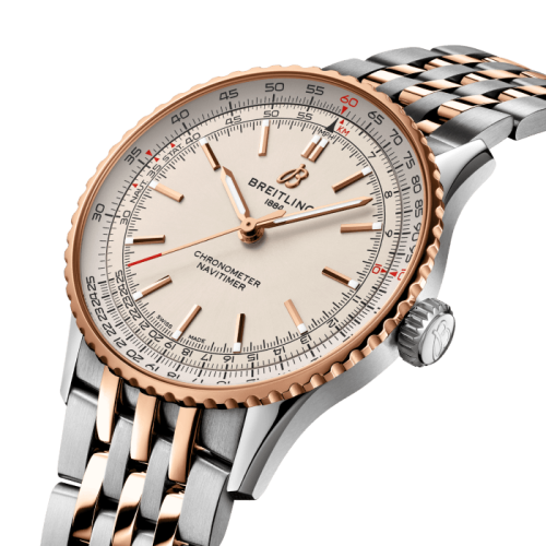 u17329f41g1u1-navitimer-automatic-41-three-quarter.png