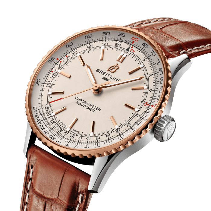 u17329f41g1p1-navitimer-automatic-41-three-quarter.png