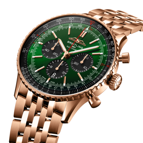 rb0137241l1p1-navitimer-b01-chronograph-46-three-quarter-2.png