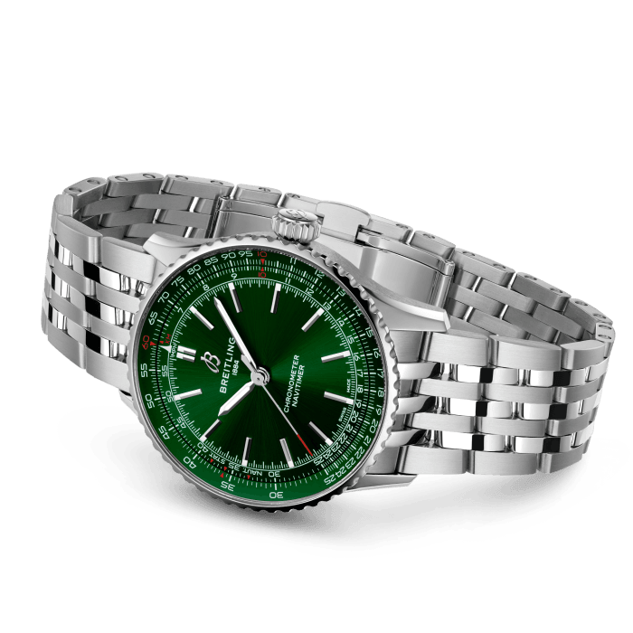 a17329371l1a1-navitimer-automatic-41-rolled-up.png