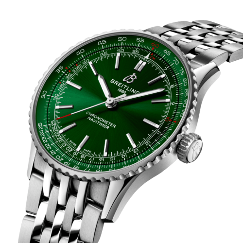 a17329371l1a1-navitimer-automatic-41-three-quarter.png