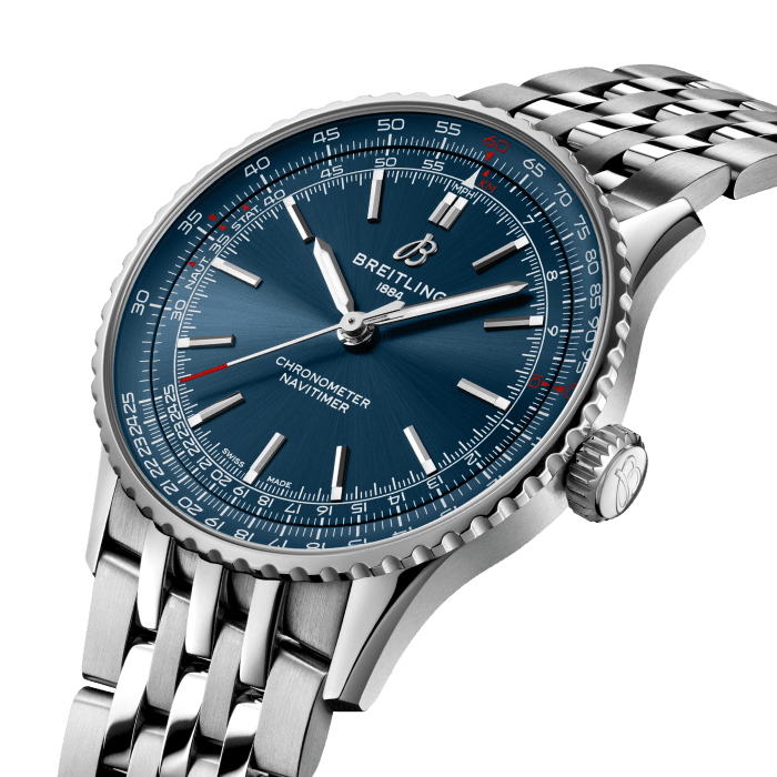 a17329161c1a1-navitimer-automatic-41-three-quarter.png