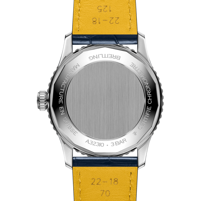 a32310171c1p1-navitimer-automatic-gmt-41-back.png