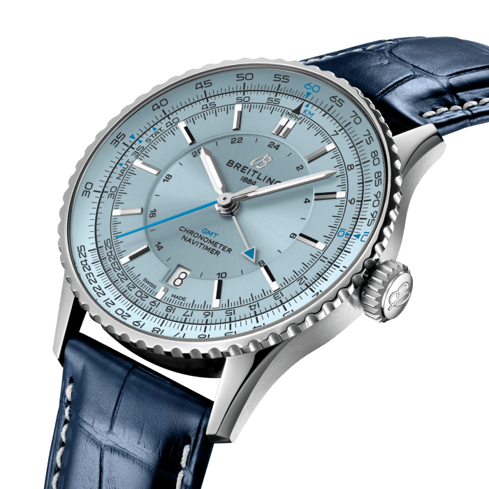 a32310171c1p1-navitimer-automatic-gmt-41-three-quarter.png