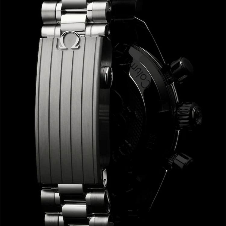 omega-speedmaster-38-diamonds-chronograph-co-axial-chronometer-automatic-brown-dial-steel-bracelet-38-mm (3).webp