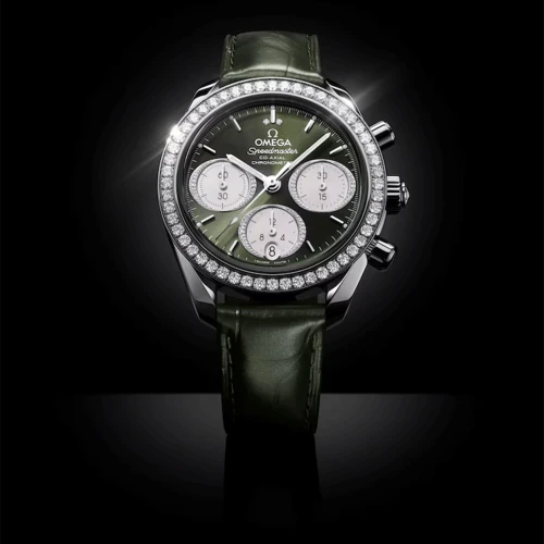 omega-speedmaster-38-diamonds-chronograph-co-axial-chronometer-automatic-green-dial-leather-strap-38-mm (1).webp