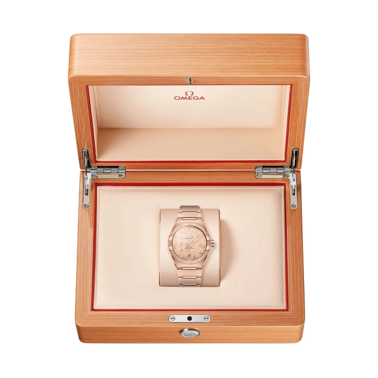 montre-omega-constellation-meteorite-or-sedna-cadran-or-bracelet-or-rose-41-mm (2).webp