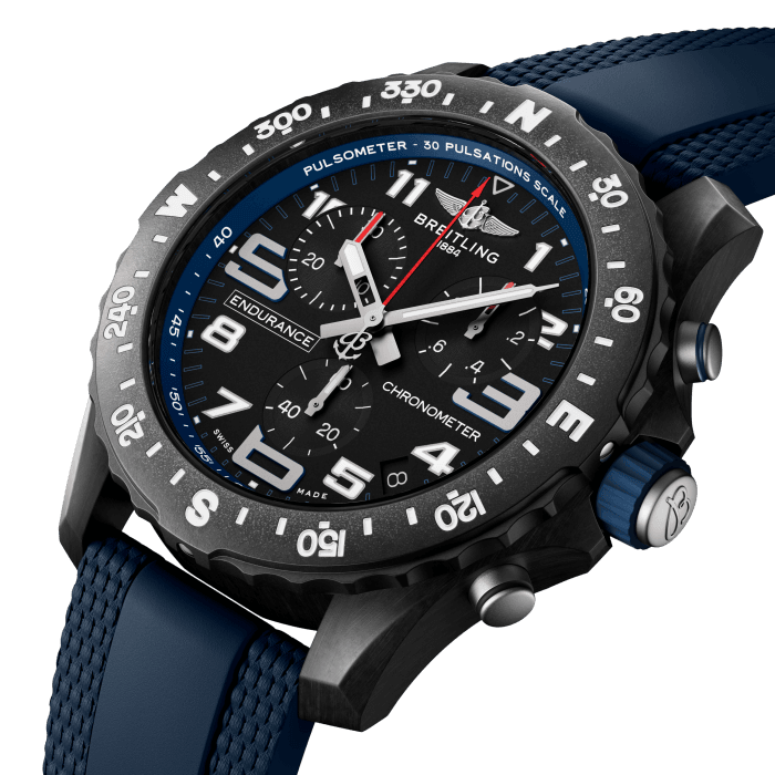 x82310d51b1s2-endurance-pro-three-quarter.png