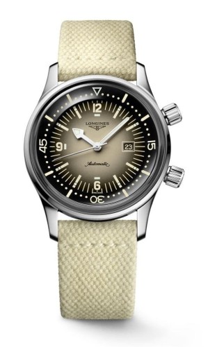 Legend Diver L3.374.4.30.2.jpg