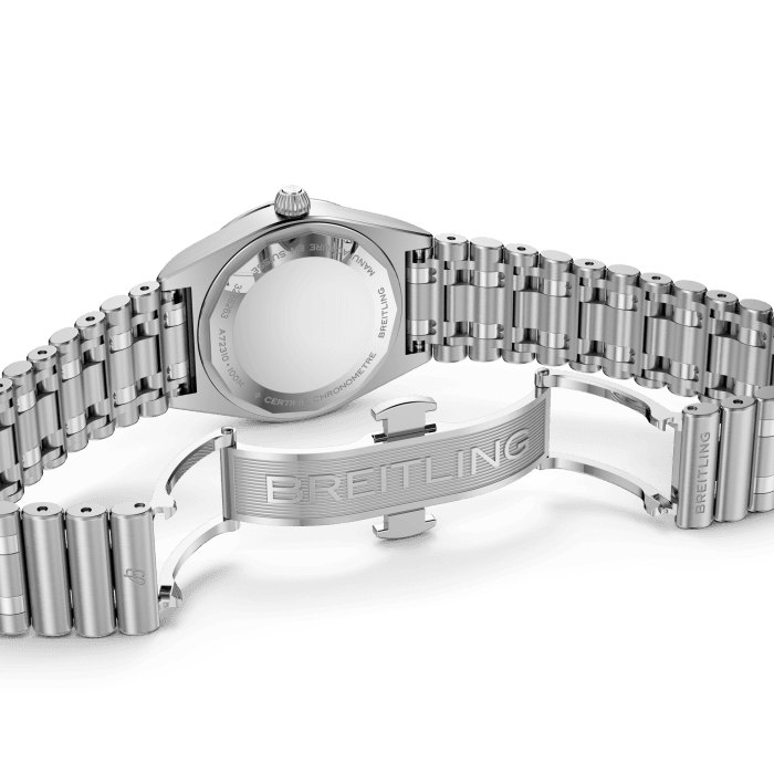 a72310101c1a1-chronomat-28-buckle.png