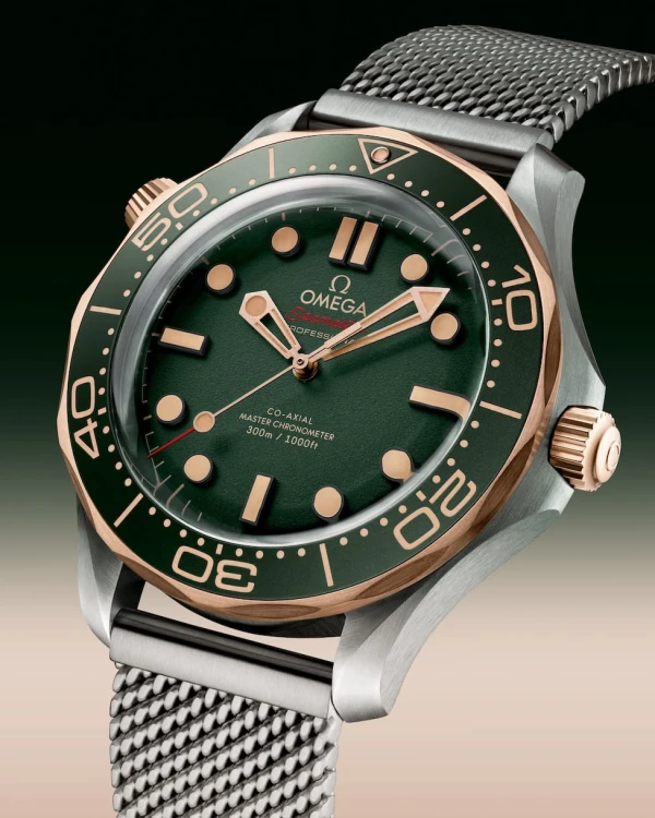 omega-seamaster-diver-300m-co-axial-master-chronometer-42-mm-21090422010001-portrait-3-3ba837.jpeg