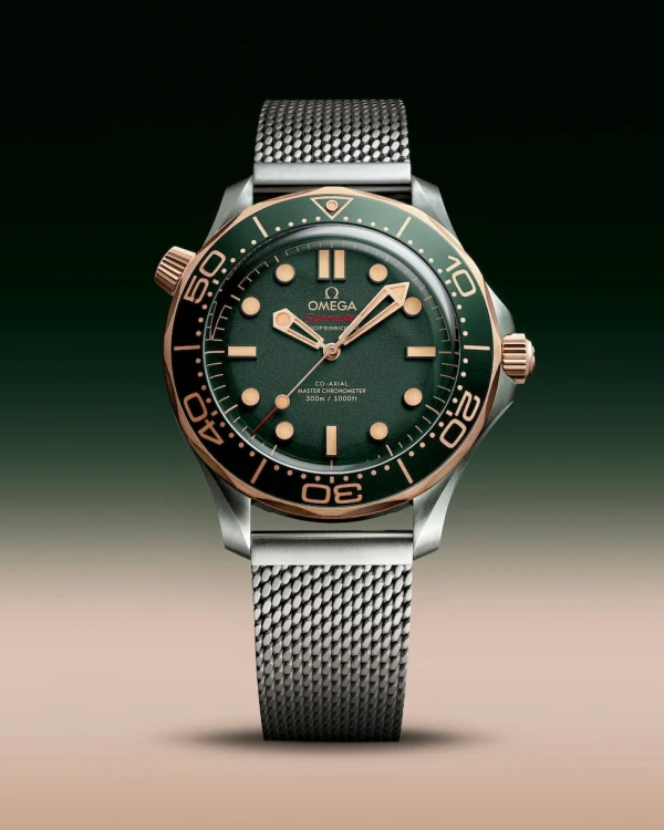 omega-seamaster-diver-300m-co-axial-master-chronometer-42-mm-21090422010001-portrait-2-732da8.jpeg