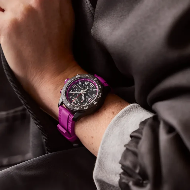 x83310f61b1s1-on-wrist_5db1a7f8_thumbnail_1024.webp
