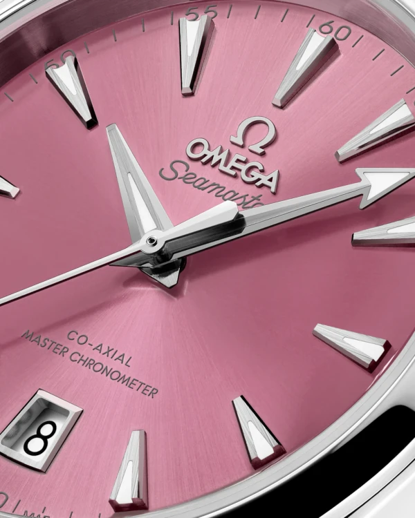 omega-seamaster-aqua-terra-shades-co-axial-master-chronometer-38-mm-22010382010005-portrait-3-547380.webp