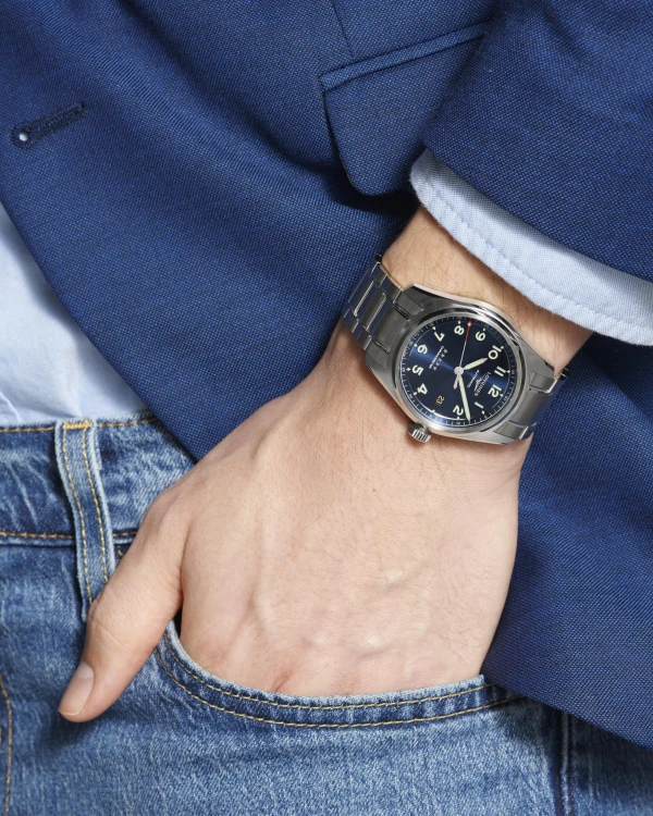 Longines L3.810.4.93.6.jpg
