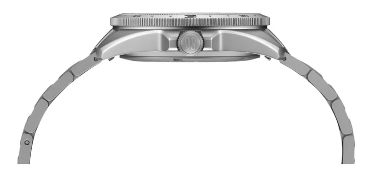 Certina C0474521108101.jpg