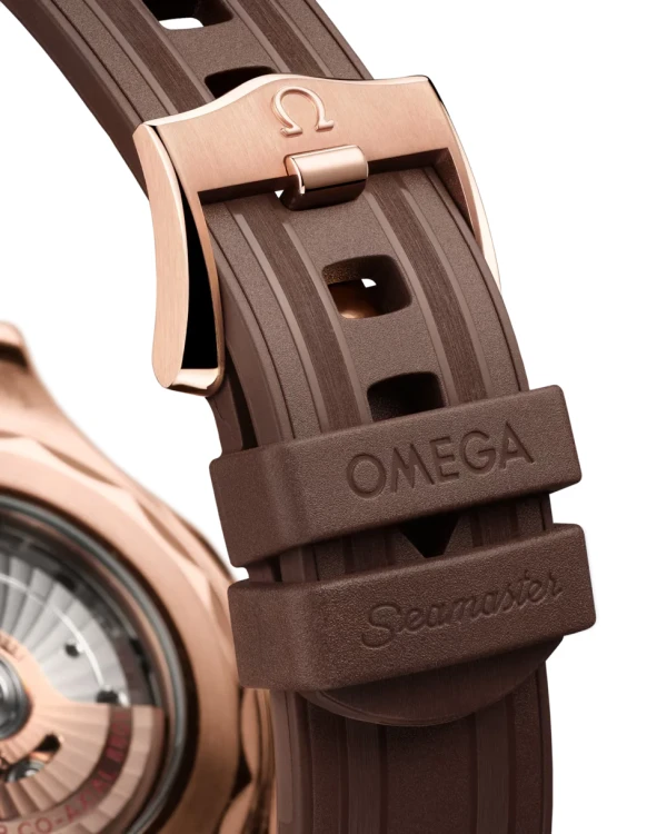 omega-seamaster-diver-300m-co-axial-master-chronometer-42-mm-21052422004001-portrait-3-b2fd3c.webp