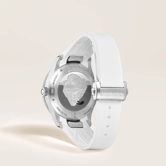 mb-134025_iced_sea_automatic_date_oxygen_3.jpg