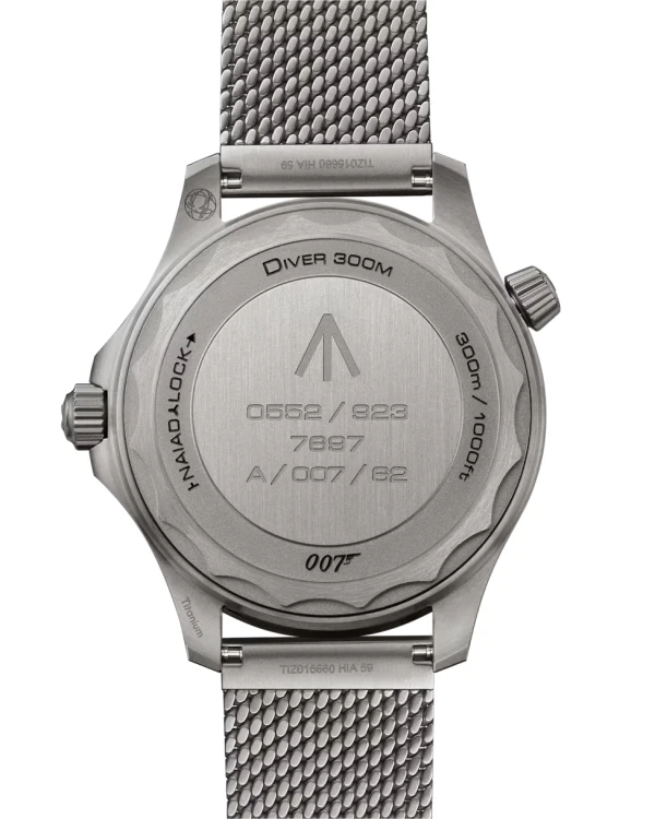 omega-seamaster-diver-300m-co-axial-master-chronometer-42-mm-21090422001001-portrait-1-8e10e6.webp