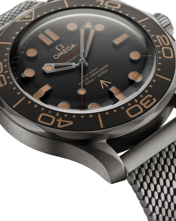omega-seamaster-diver-300m-co-axial-master-chronometer-42-mm-21090422001001-portrait-2-af6f4d.webp