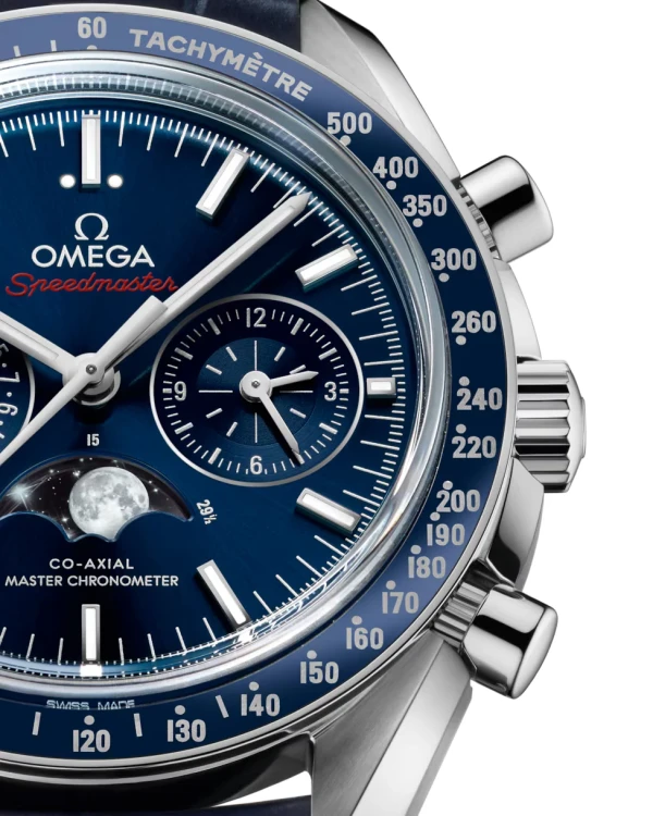 omega-speedmaster-moonphase-co-axial-master-chronometer-moonphase-chronograph-44-25-mm-30433445203001-portrait-2-e641c4.webp
