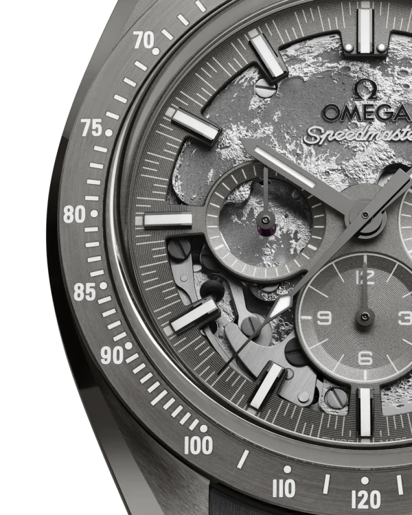 omega-speedmaster-dark-side-of-the-moon-co-axial-master-chronometer-chronograph-44-25_mm-31092445006002-portrait-2-d7bebc.webp