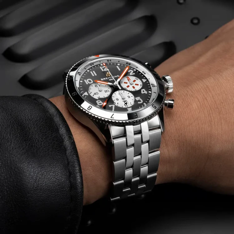 ImageToStl.com_yb04451a1b1a1-on-wrist_2b51a260_thumbnail_1024.png