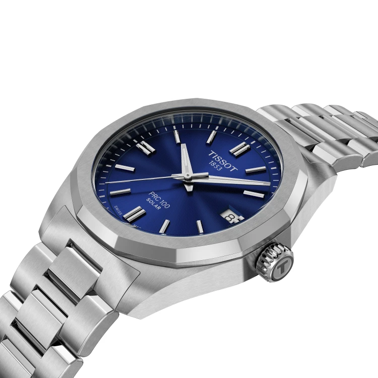 Tissot T1518221104100.jpg
