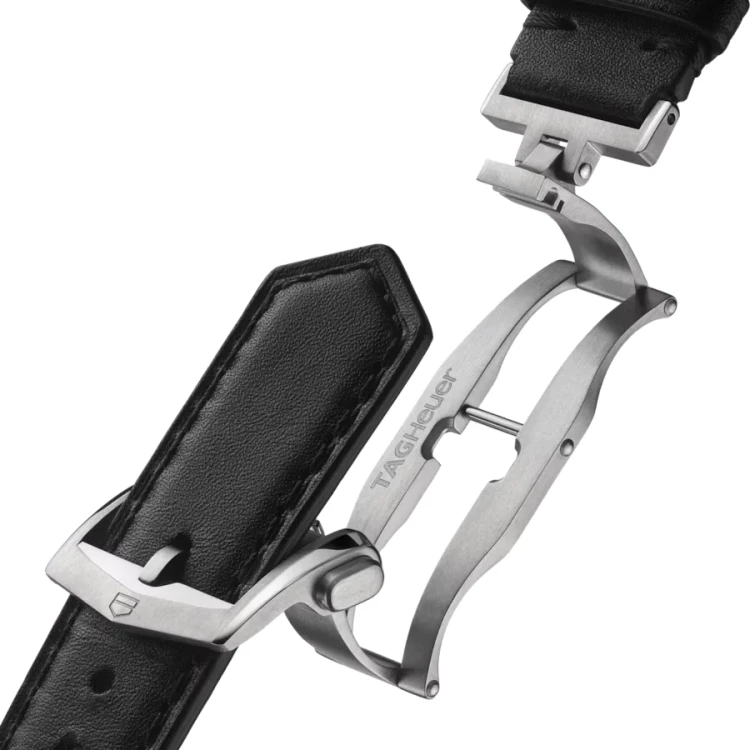CDW2180.FC8360_Buckle.webp