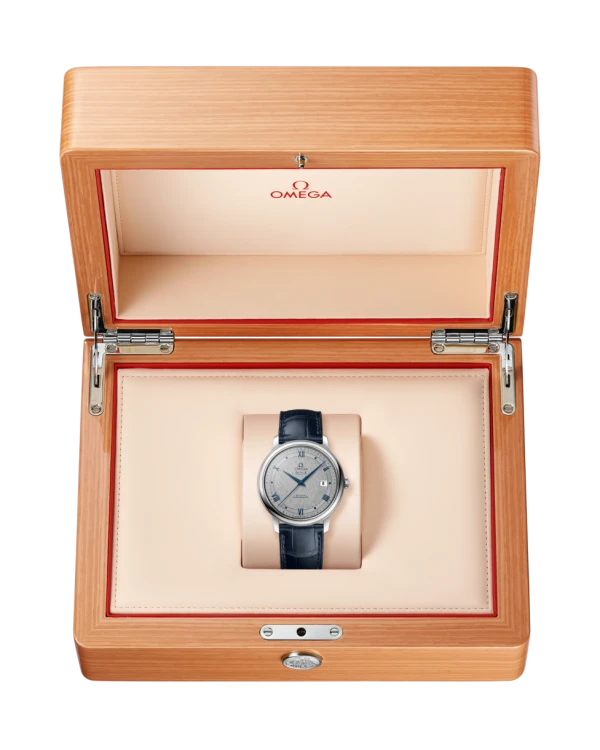 omega-de-ville-prestige-co-axial-chronometer-395_mm-42413402006002-portrait-2-6a1eb2.png