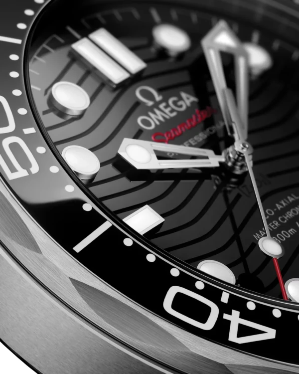 omega-seamaster-diver-300m-co-axial-master-chronometer-42-mm-21032422001001-portrait-2-57c2a3.webp