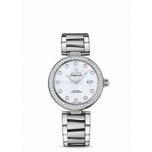 bc8660cd2669dcbb66cb41e2ed7b765f