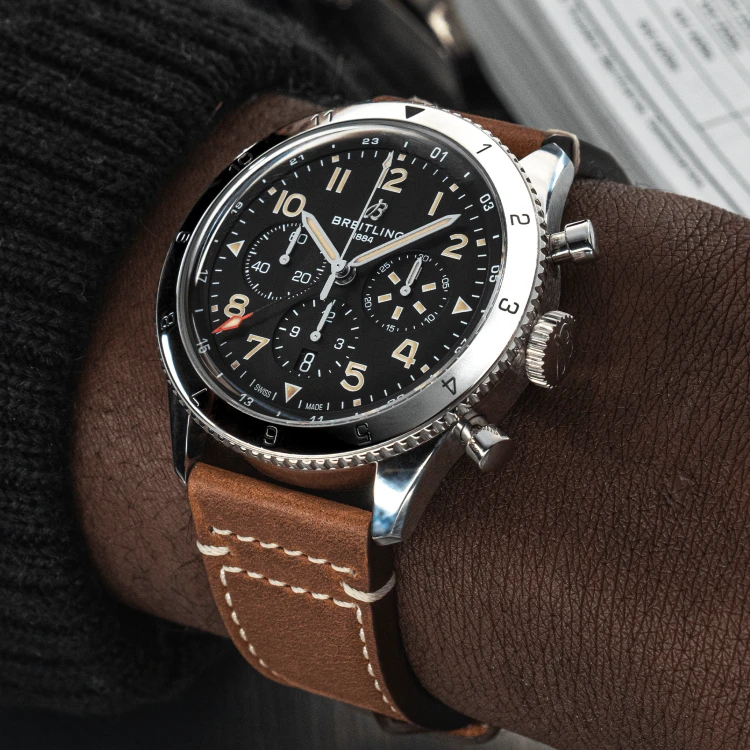 ab04453a1b1x1-super-avi-b04-chronograph-gmt-46-p-51-mustang-on-wrist.png