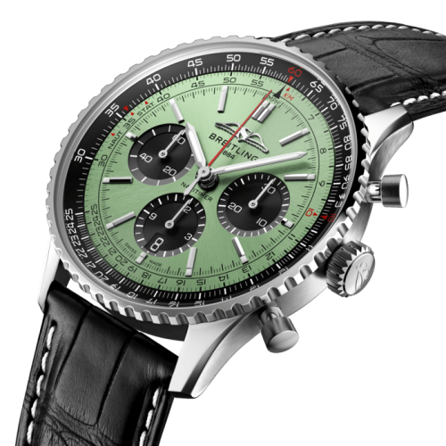 ab0138241l1p1-navitimer-b01-chronograph-43-three-quarter.png