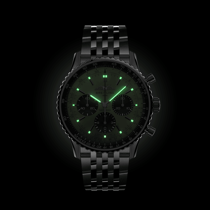 ab0138241l1a1-navitimer-b01-chronograph-43-lumes.png